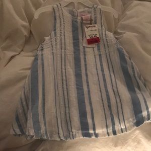 Girls dress with leggings